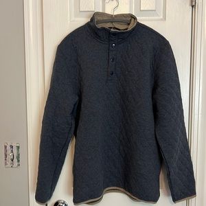 Like new Stoic brand quarter snap quilted pullover. Large in navy & khaki